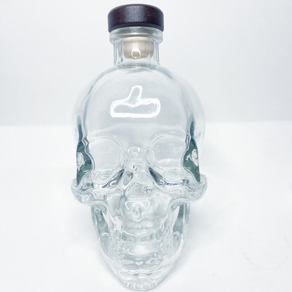 Skull Head Empty Crystal Bottle Decanter